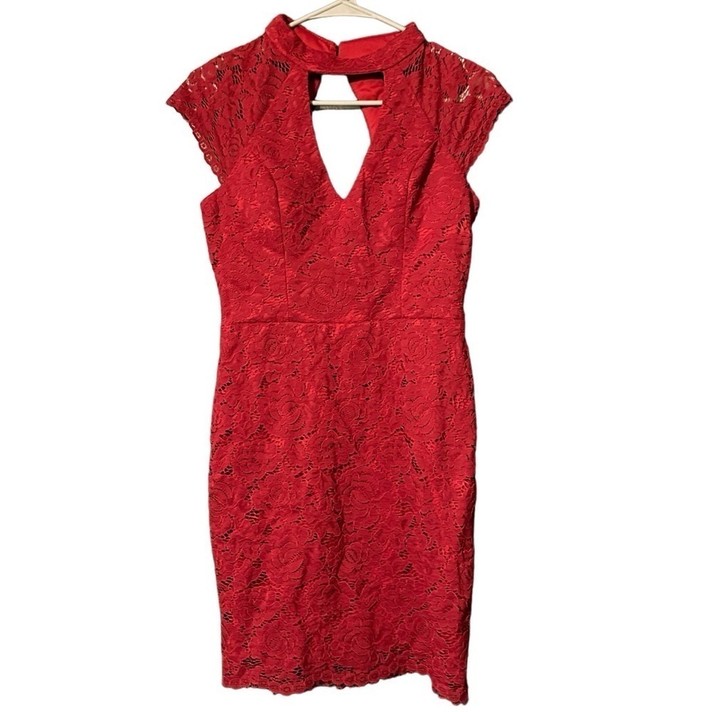 MANIJU red lace dress new without tags front and back cutouts size medium NWOT
